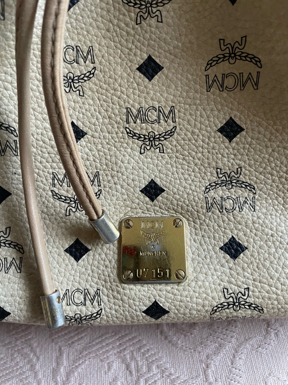 MCM BAG - Picture 2 of 11